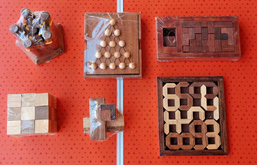 Set rompicapo in legno - set,